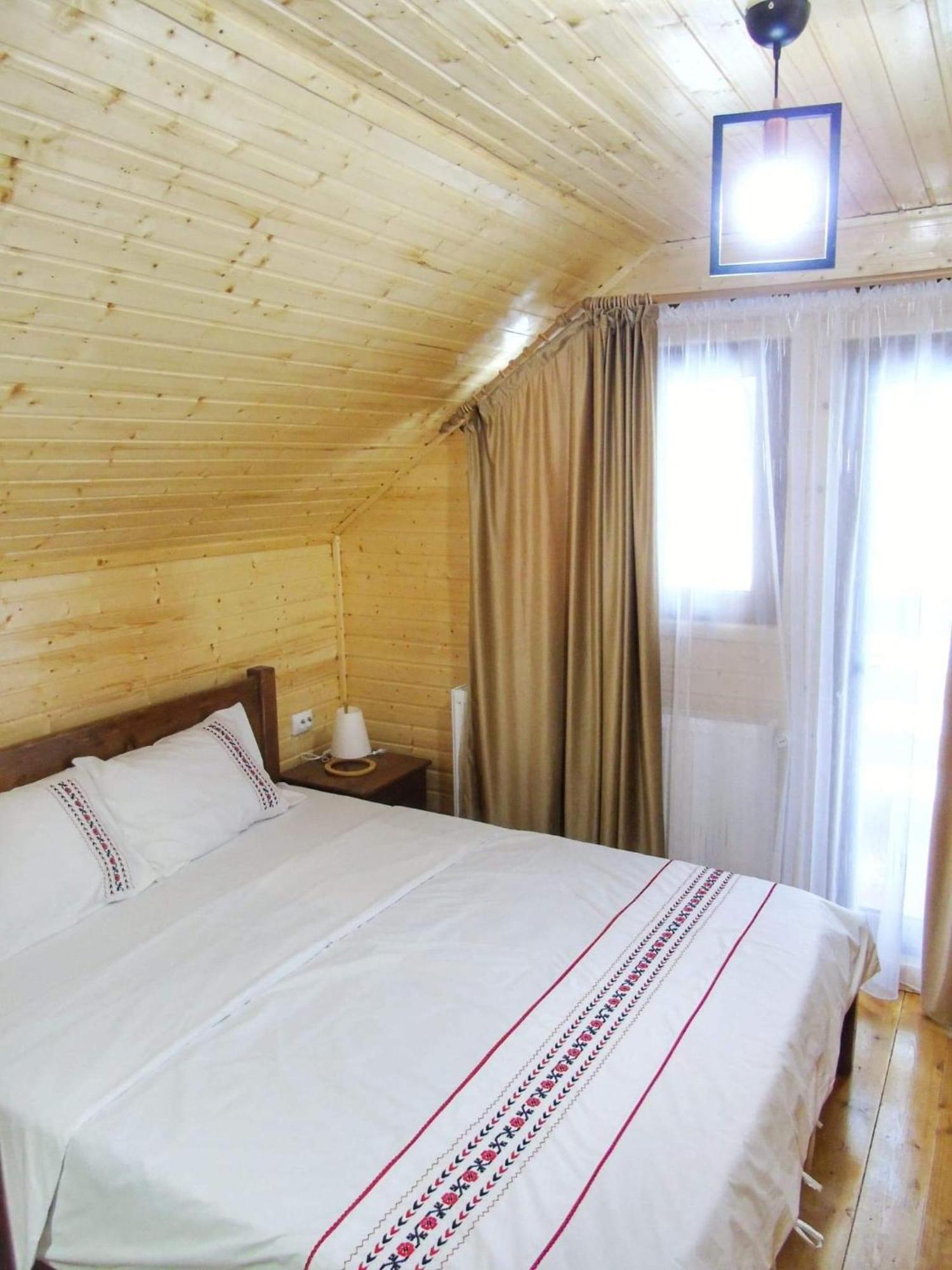 Cabana Dintre Munti Vidra  Exterior foto